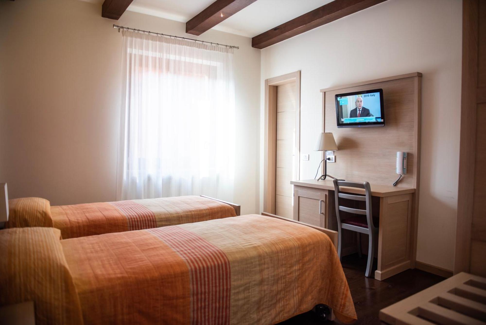 Hotel - Bar Da Natale Paesana 客房 照片